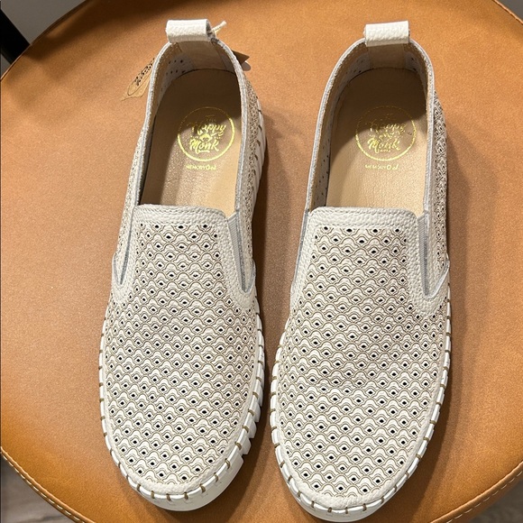 The Happy Monk Shoes - The Happy Monk women’s slip on